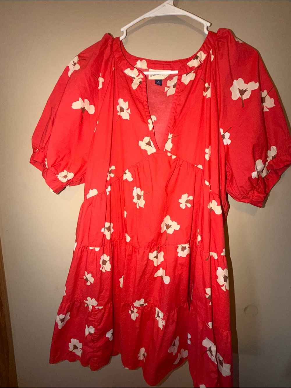 Universal Thread Red Floral Tiered Dress with Puff Sleeves